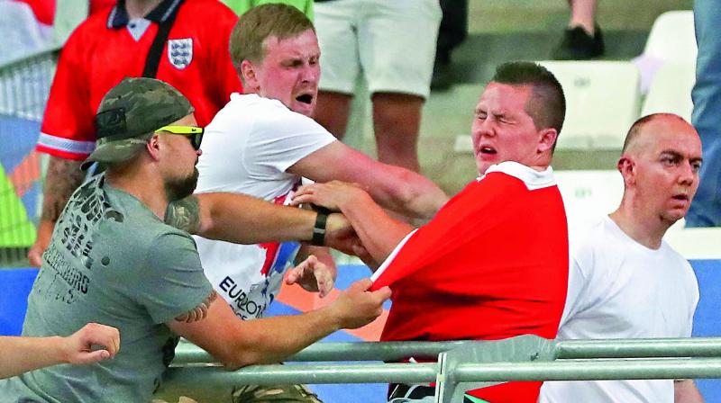 Euro 2016: Hooligans temper 2018 World Cup work