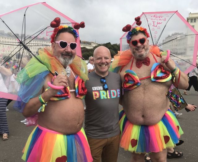 Brighton Pride: Thousands flock to city for parade and music - BBC News