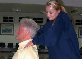 Affaire Epstein : nouvelles photos embarrassantes pour Bill Clinton -  Égalité et Réconciliation